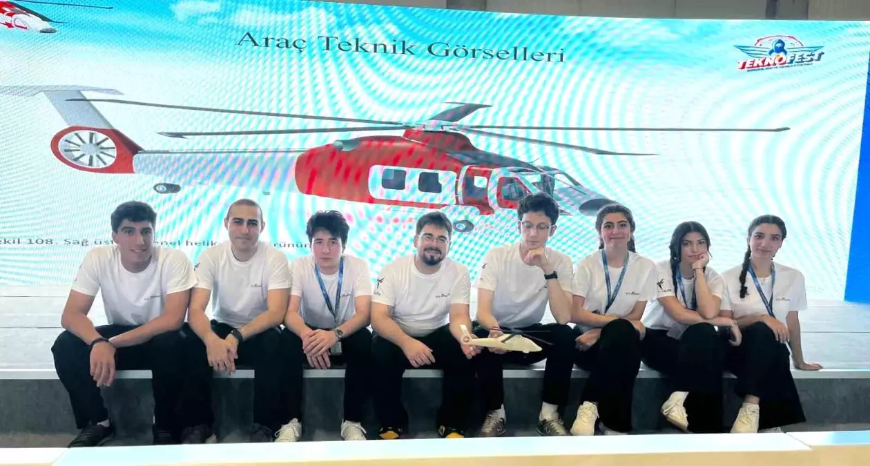 İEÜ, ‘Çalıkuşu’ Helikopteriyle Türkiye Birincisi Oldu
